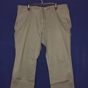 Goodfellow (Straight Fit Chino)